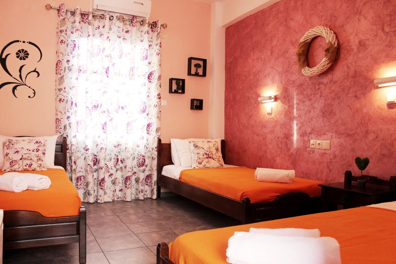 George'S Place Chora  Bagian luar foto